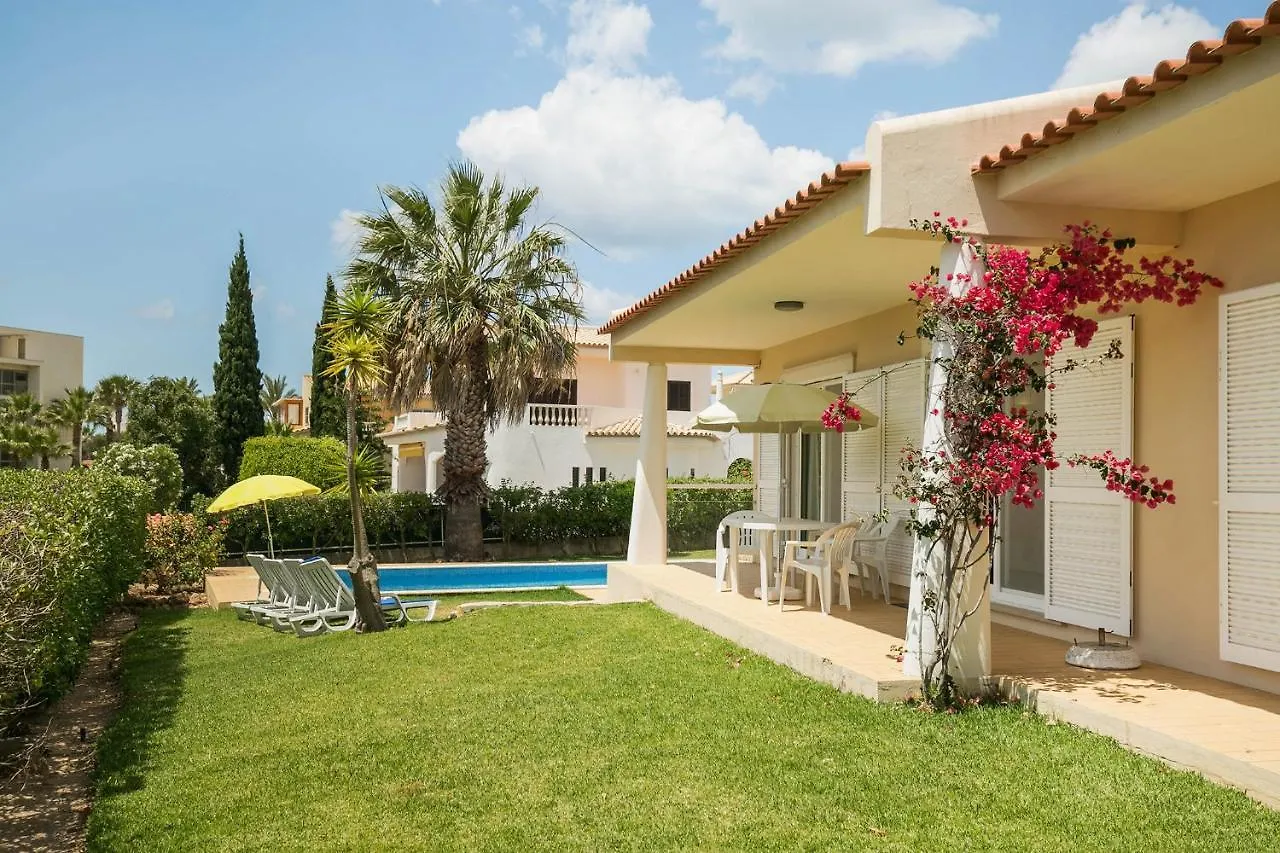 Abf36V2 Charming 2 Bdr Villa Located Only A Few Mi Albufeira Portugal